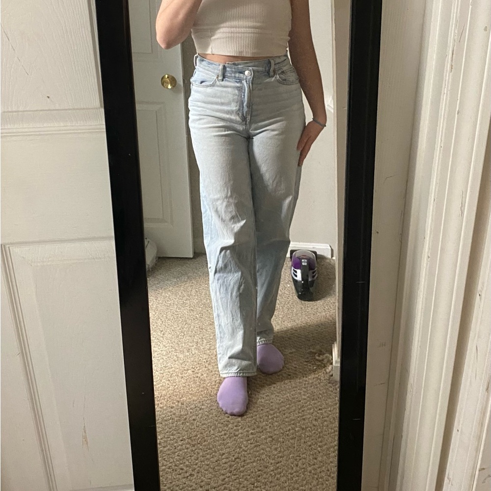 American Eagle Strigid Crosswaisted Jeans, size 4